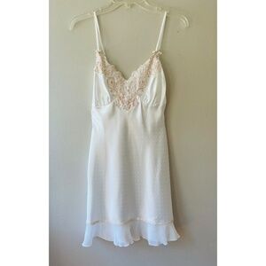 Linea Donatella Sz M Satin Babydoll Shiny Lace Night Gown V Neck Straps